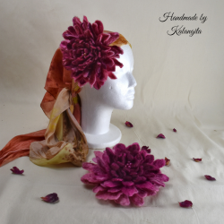 Dahlia felt flower in Pink...